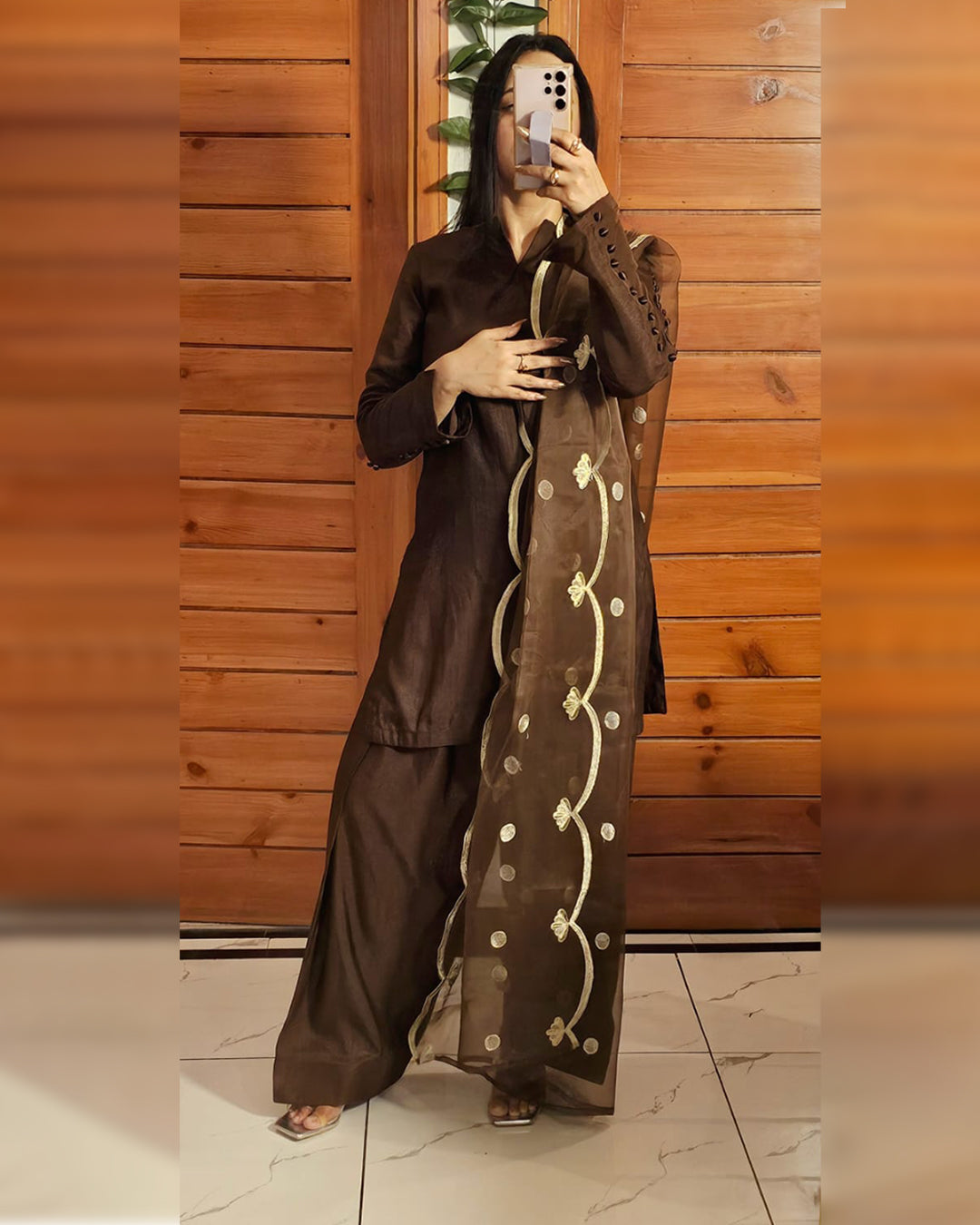 Chocolate brown Trending