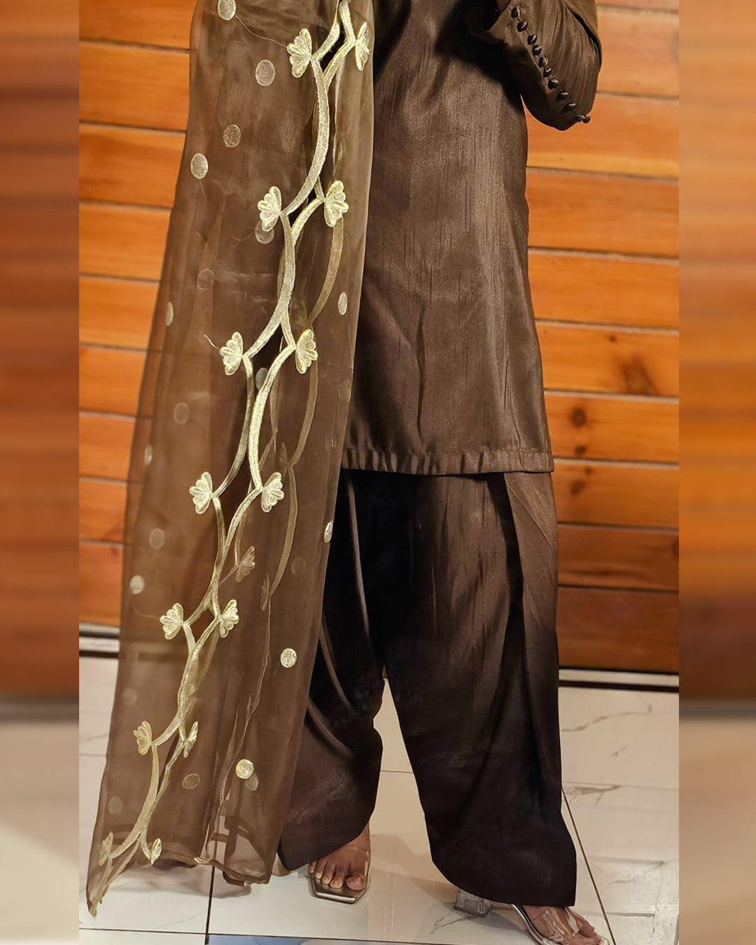 Chocolate brown Trending
