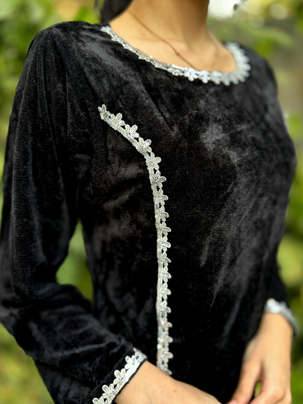 Black Valvet 2pc(Stichted)