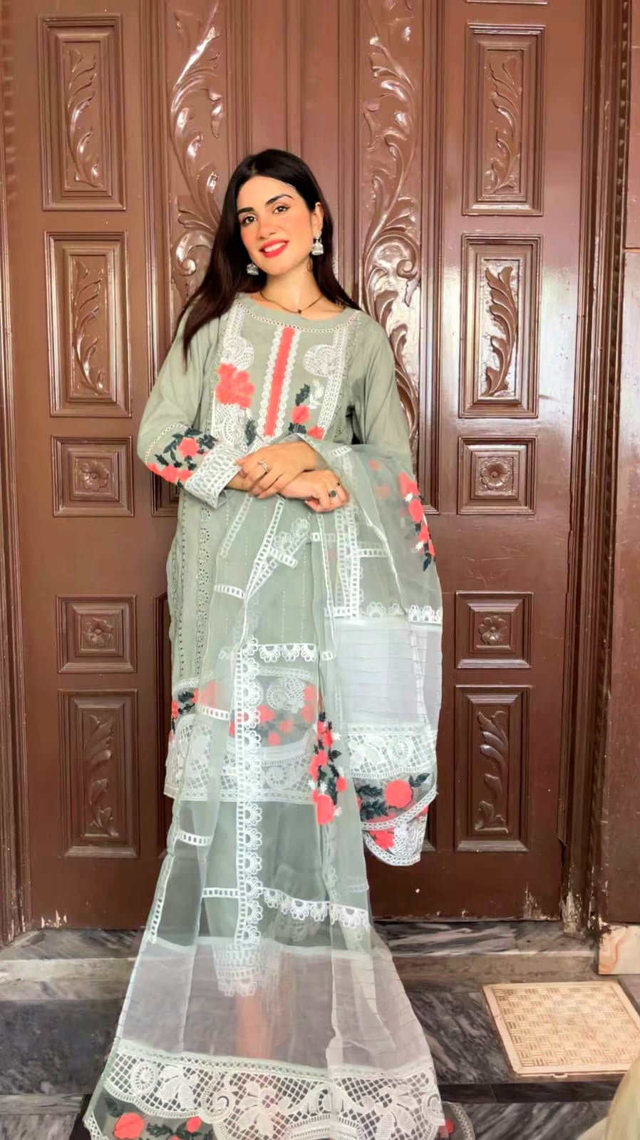 Olive Green Chickenkari Embroidery 3pcand 2pc[ defected  ]