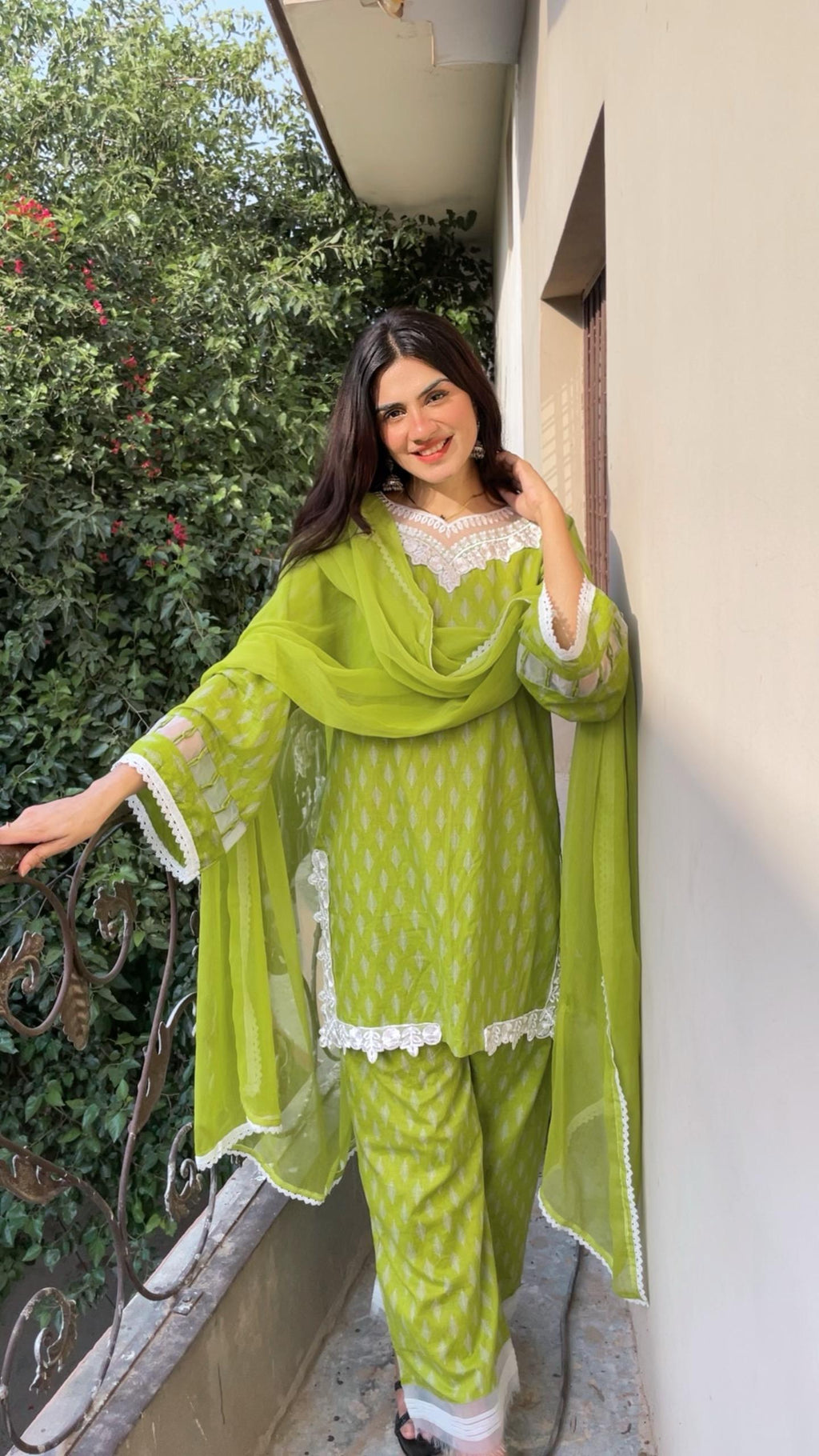 DHANI GREEN SOLID 3PC